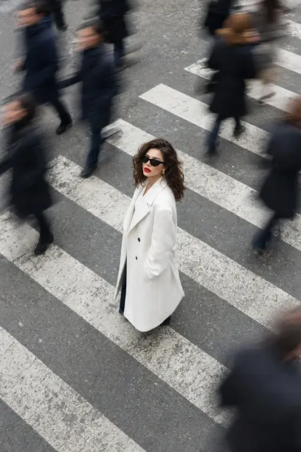 Motion Blur Urban Street Portrait AI Prompt