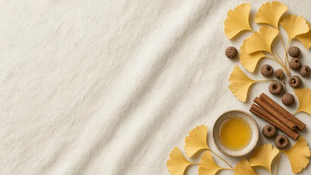 Minimalist Autumn Flat-Lay with Ginkgo Leaves and Natural Linen